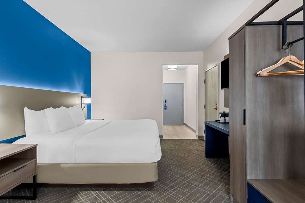 Comfort Suites Denver North Westminster - photo 18