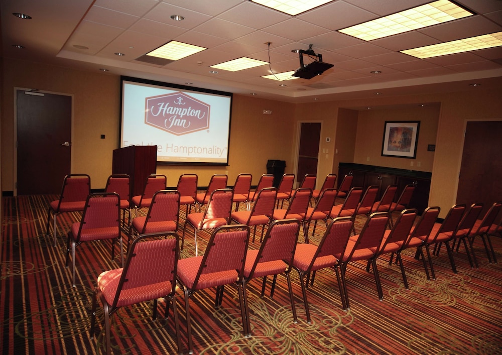 Hampton Inn Milan - photo 16