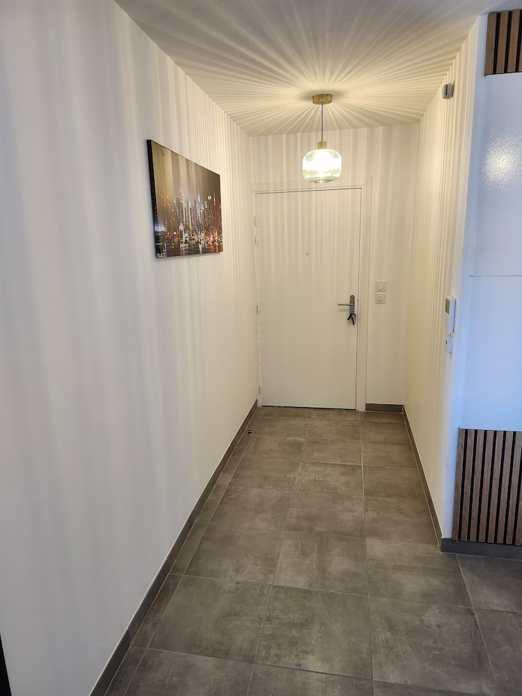 Appartement Résidence Terra Cotta — 4-Star Luxury Hotel in Toulouse, France