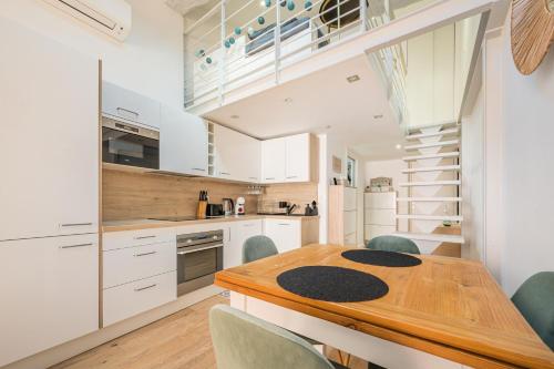 Le Duplex in Villefranche-Sur-Mer, France