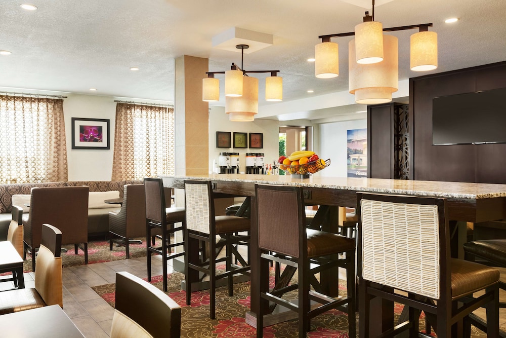 Hampton Inn Clackamas - photo 31