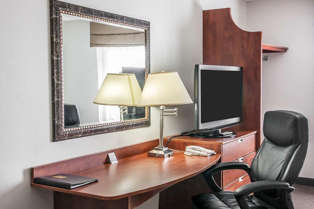 Sleep Inn & Suites Conference Center and Water Park - photo 9
