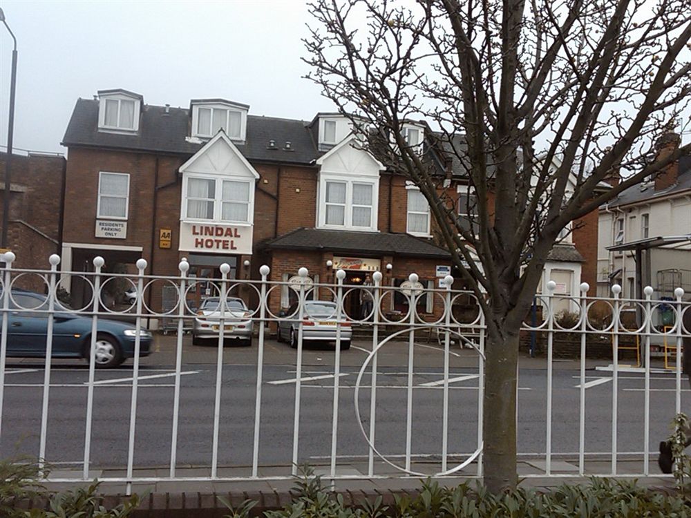 Lindal Hotel in Harrow, United Kingdom