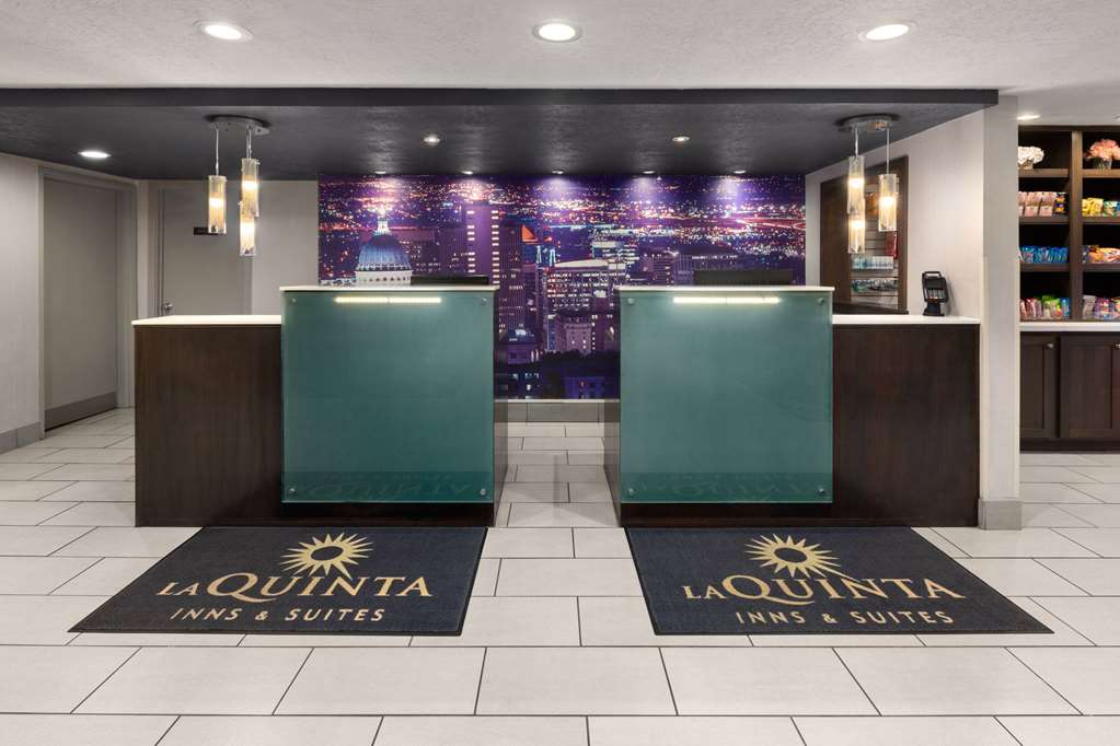 La Quinta Inn & Suites by Wyndham North Orem - photo 7