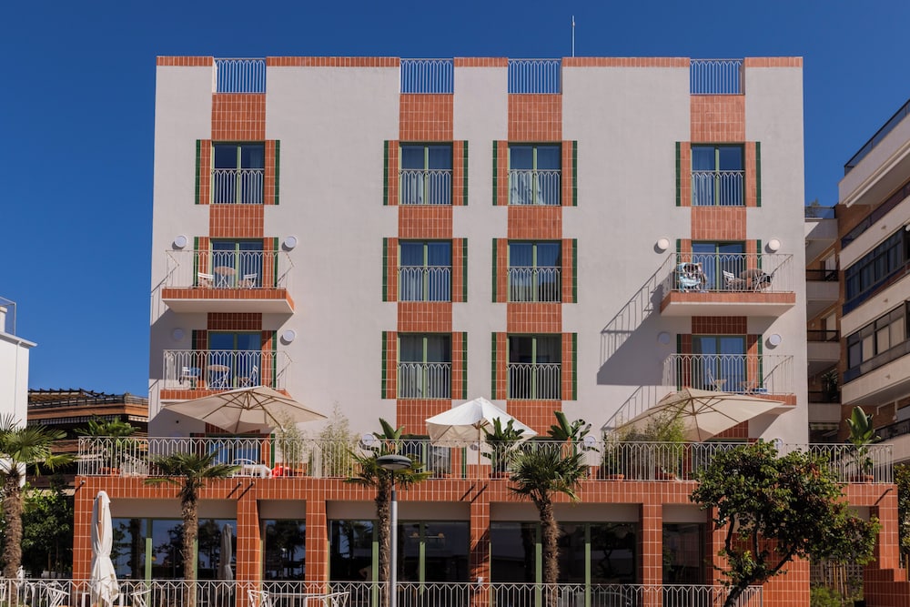 Aparthotel Terra Aurea — Salou — photo 2