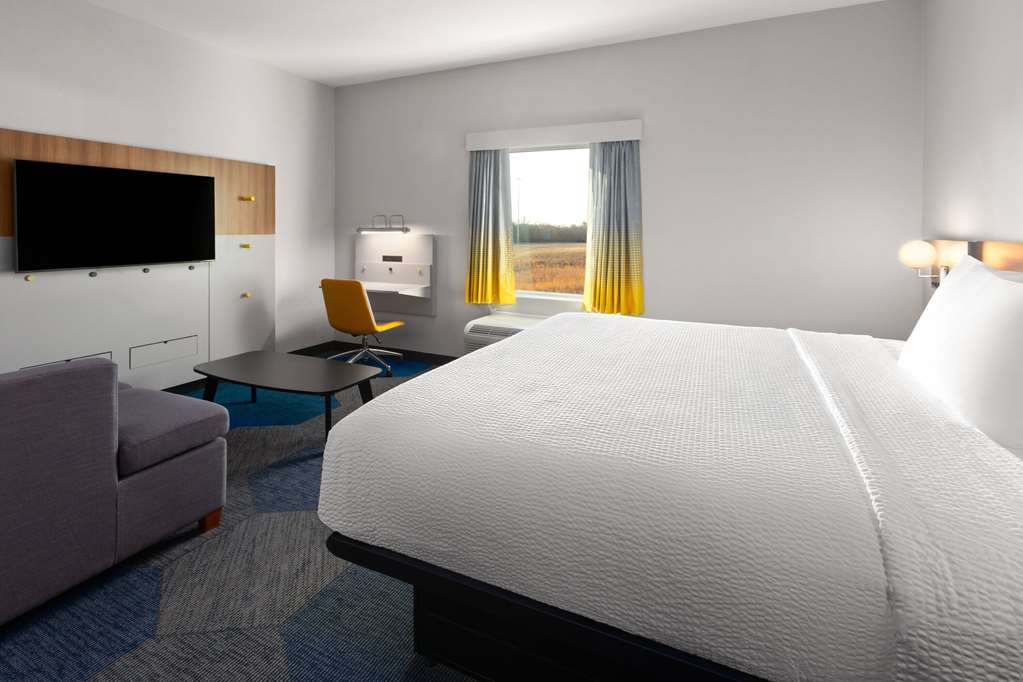 Microtel Inn & Suites by Wyndham Olive Branch - photo 15