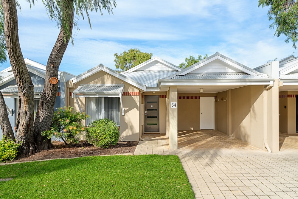 54@CapeView Geographe bay — 4-Star Luxury Hotel in Busselton, Australia