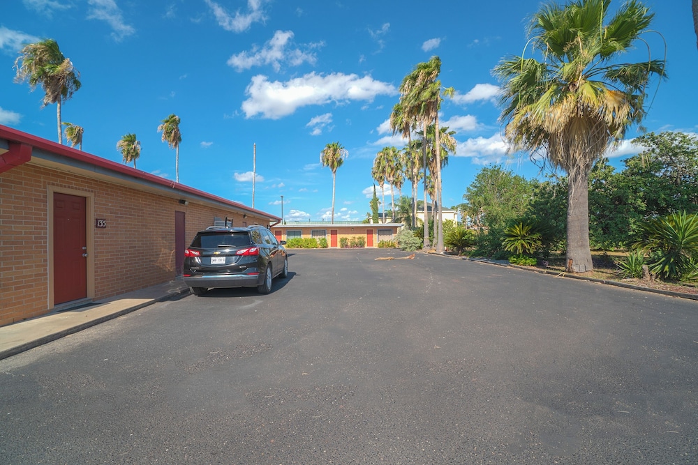 Vali Ho Motel By OYO Weslaco Mercedes - photo 65