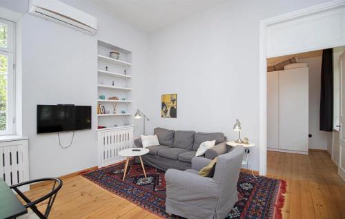 Tranquil 1BR Sololaki Apt By Wehost
