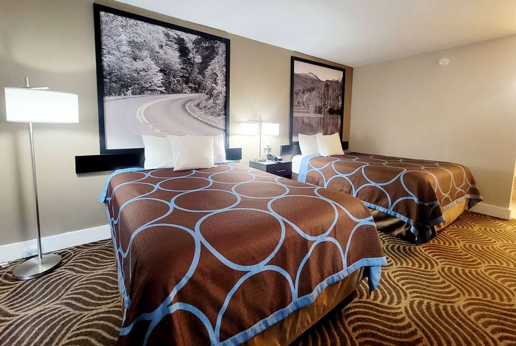 Super 8 by Wyndham Marion NC - photo 12