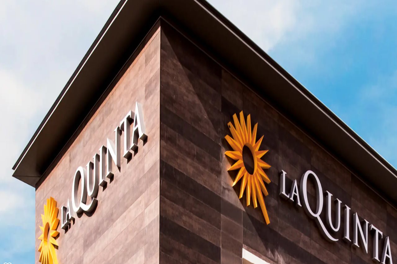 La Quinta Inn & Suites by Wyndham Kelowna BC in Kelowna, Canada