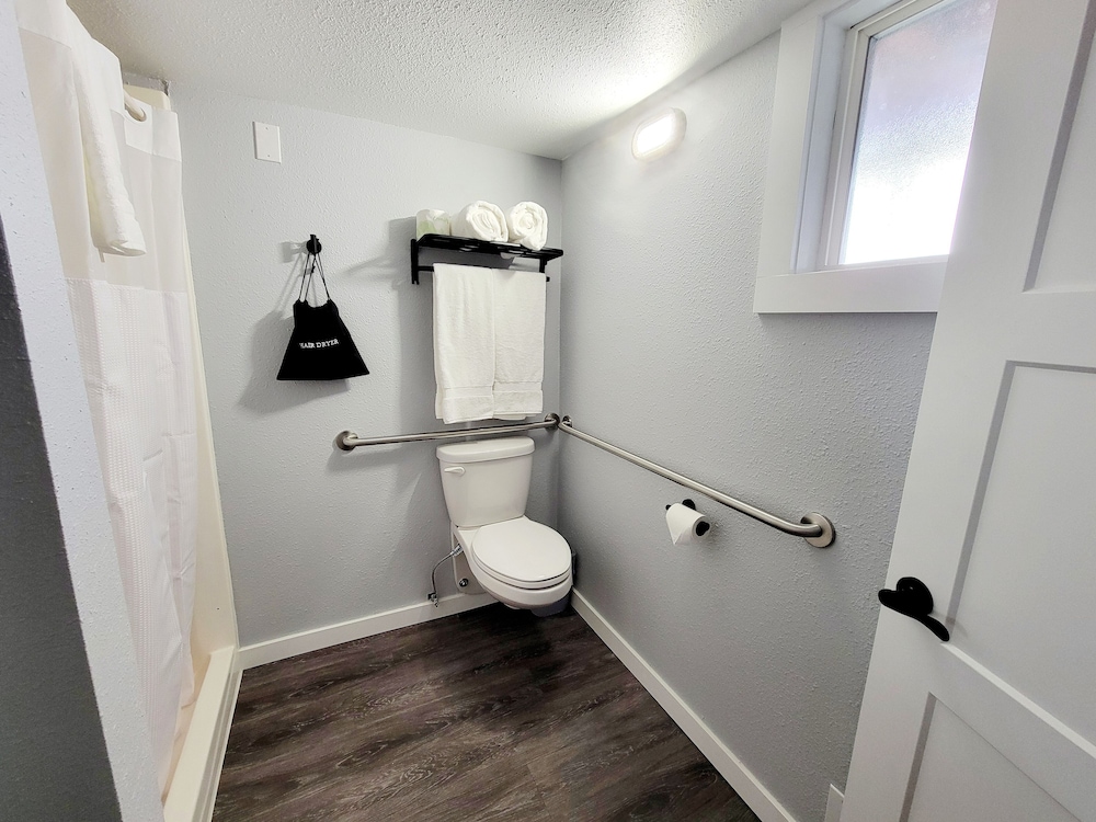 Saltwater Inn - photo 30