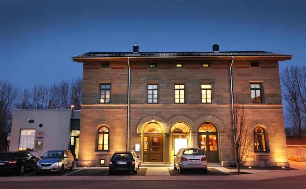 Bahnhof Busch - carbon neutral hotel in Bretzfeld