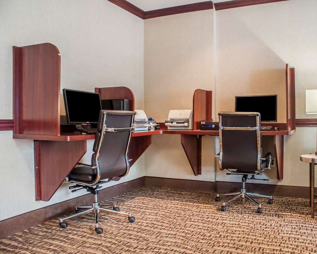 Quality Inn Near Walden Galleria Mall - photo 29