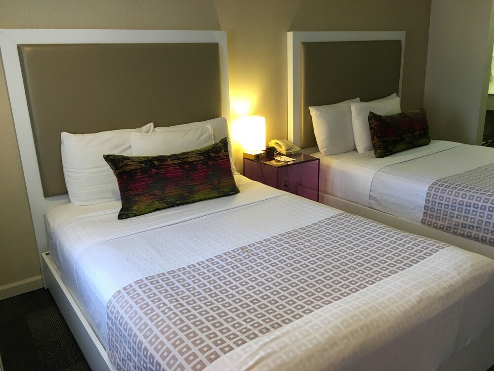 Inn at Golden Gate - photo 4