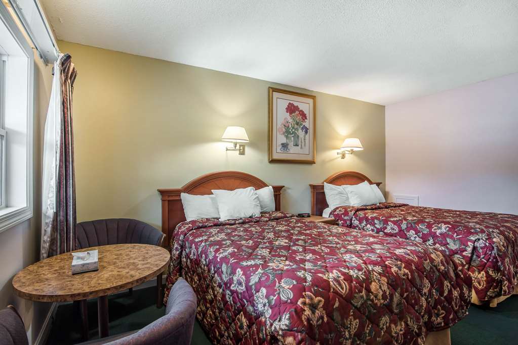 Rodeway Inn Bellows Falls - photo 8