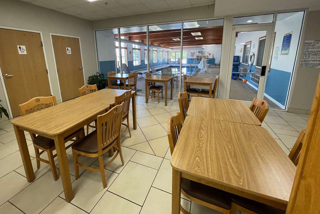 Days Inn by Wyndham Imlay City - photo 26