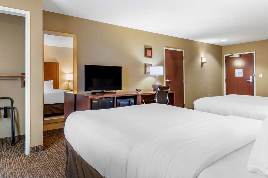 Comfort Inn PA Turnpike 1 81 - photo 14