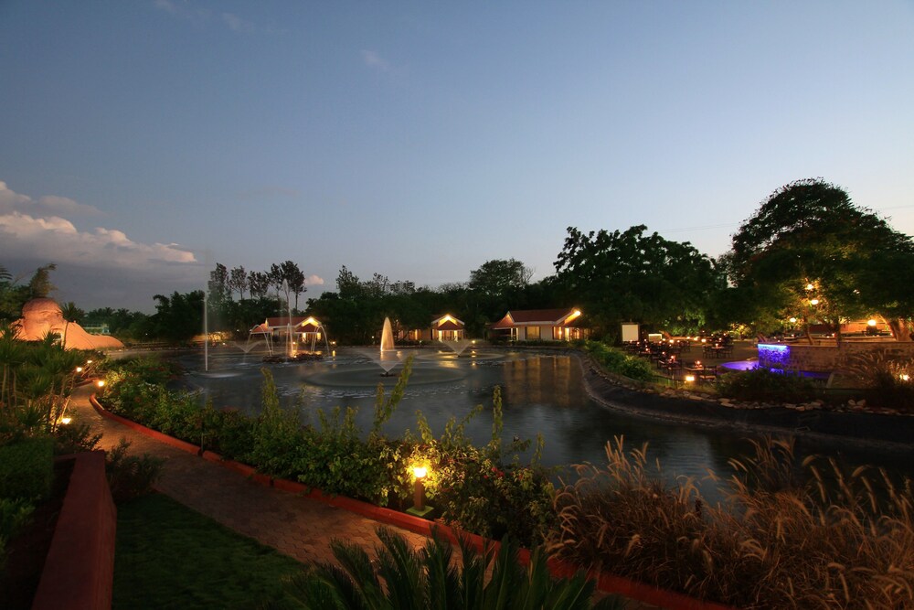 Silent Shores Resort & Spa — 4-Star Luxury Hotel in Mysore, India