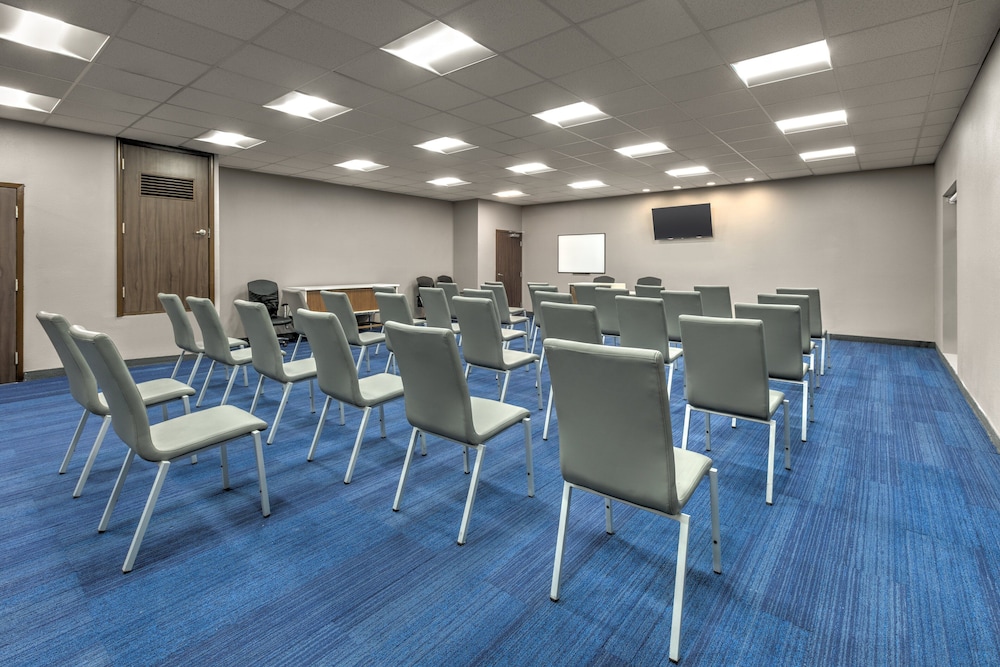 Holiday Inn Express San Antonio East I 10 by IHG - photo 37