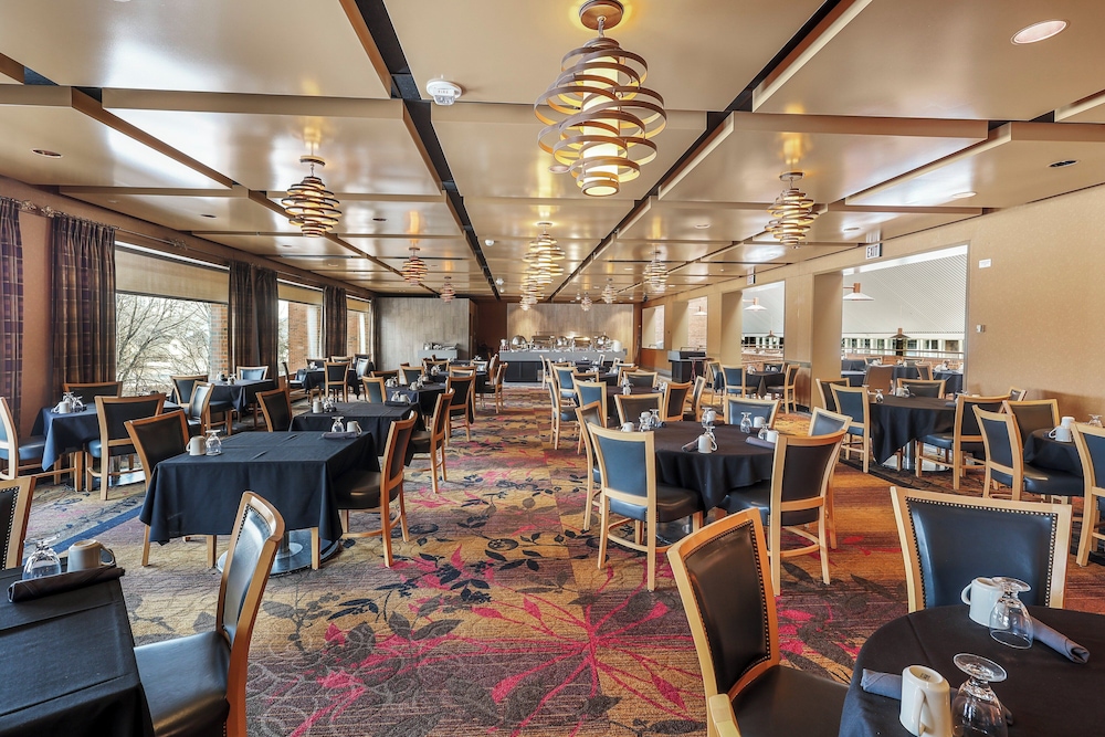 Crowne Plaza Minneapolis West by IHG - photo 46