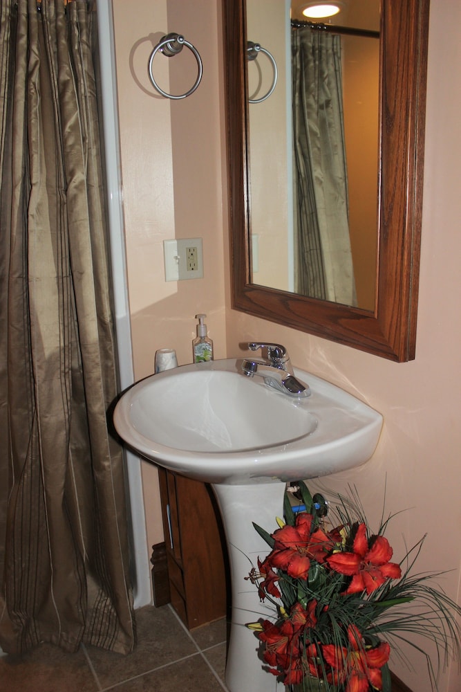 The Orchard Bed And Breakfast - photo 24