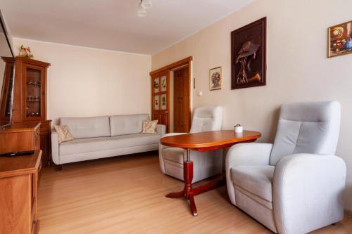 Gdańsk Cozy Stay Apartment by BookingHost — 4-Star Luxury Hotel in Gdansk, Poland