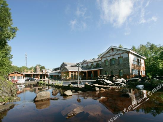 Landscape Huaxi Hot Spring Hotel — 4-Star Luxury Hotel in Baishan, People's Republic of China