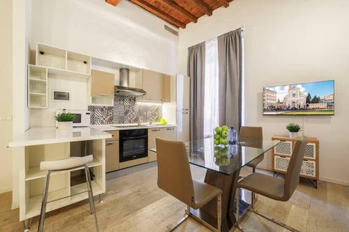 UNYCA Central Studio in Florence 1 — 4-Star Luxury Hotel in Florence, Italy