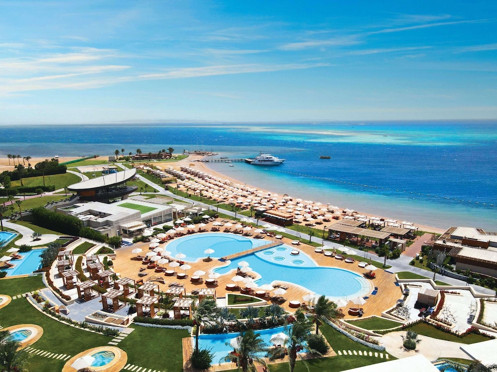 Rixos Premium Magawish Suites & Villas — 4-Star Luxury Hotel in Hurghada, Egypt
