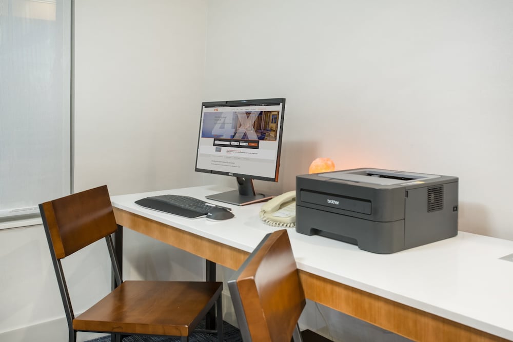 Holiday Inn Express Hotel & Suites Ft. Collins by IHG - photo 35