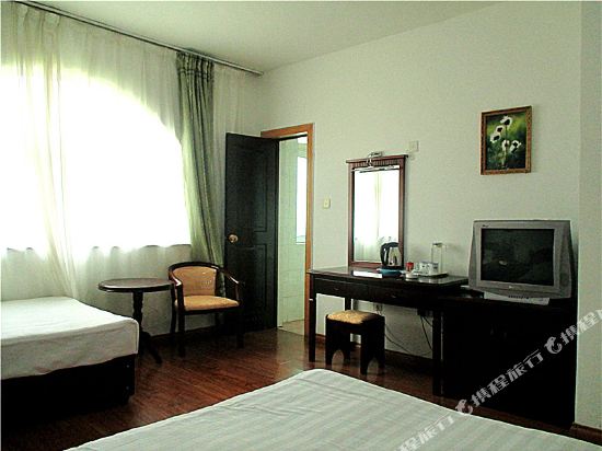 Linzhongbao Hotel in Wenquan, People's Republic of China