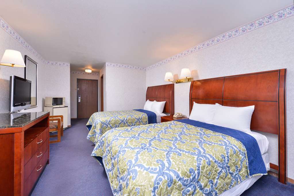 Americas Best Value Inn Decatur IN - photo 18