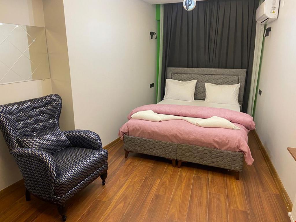 Renk Otel Karsyaka — Izmir