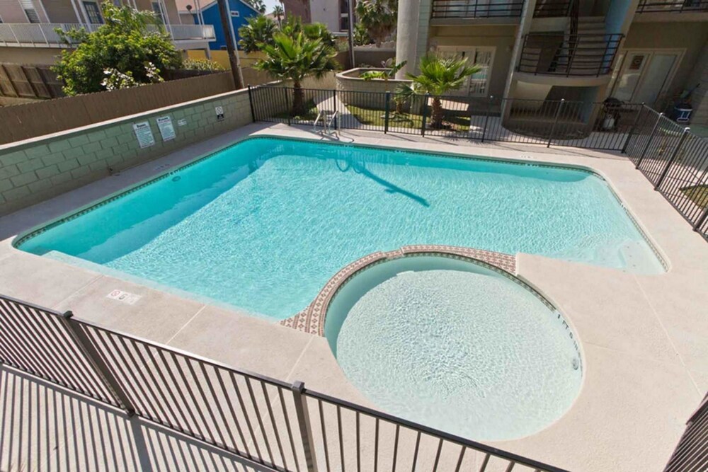 The Dunes by South Padre Resort Rentals - photo 12