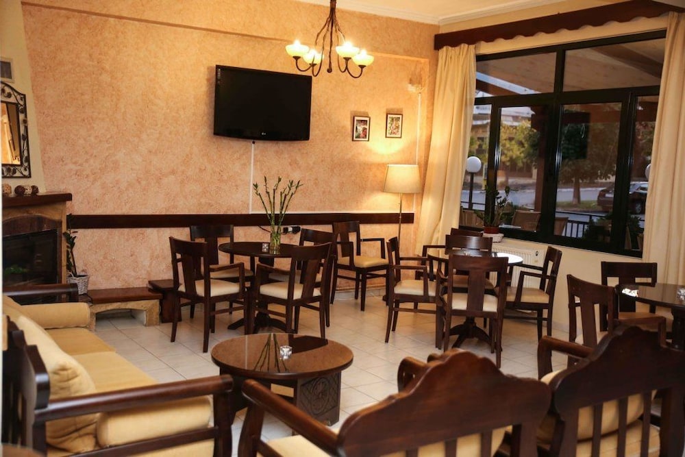 Hotel Anixis — Lamia — photo 3