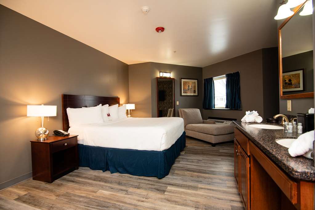 Best Western Plus Plattsburgh - photo 41