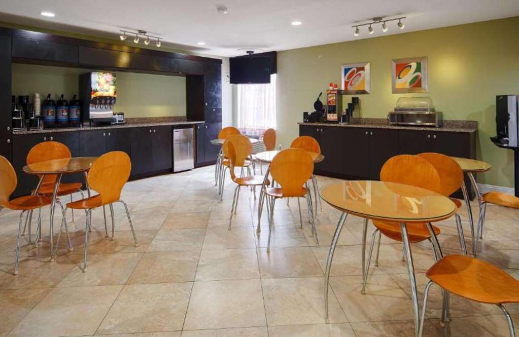 Best Western Zachary Inn - photo 24