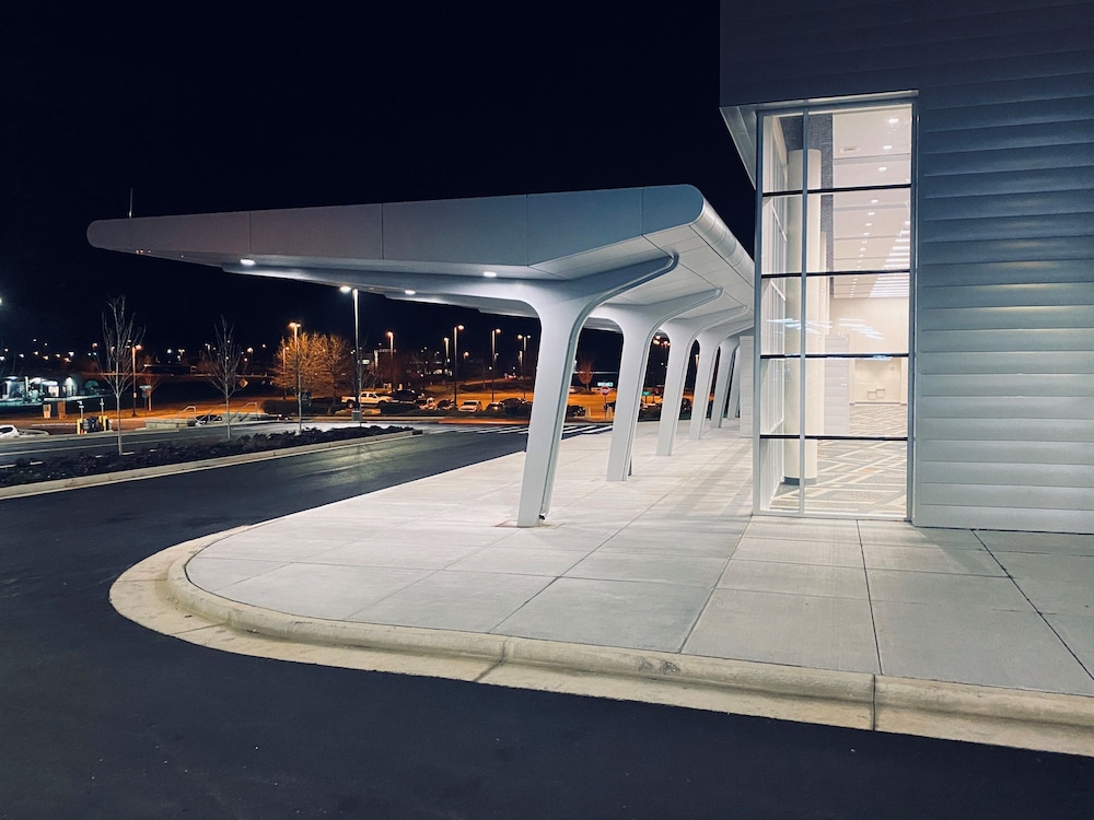 Hilton Knoxville Airport - photo 61