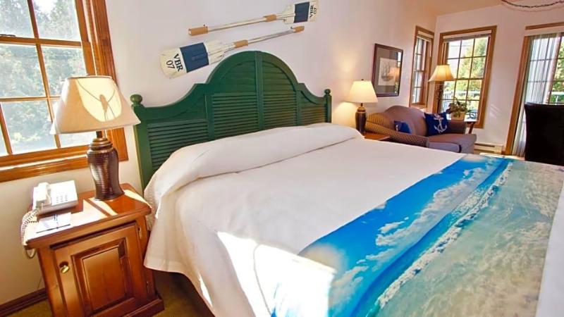 Baileys Harbor Yacht Club Resort - photo 3