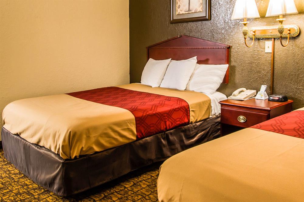 EOD Surestay Hotel by Best Western Tonawanda - photo 2