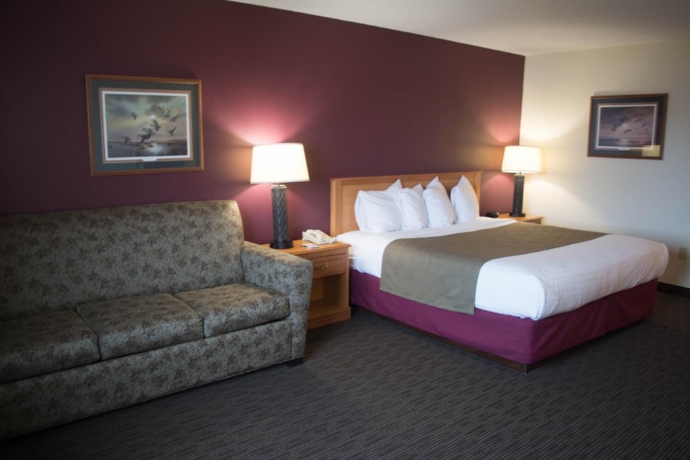 AmericInn by Wyndham Madison SD - photo 9