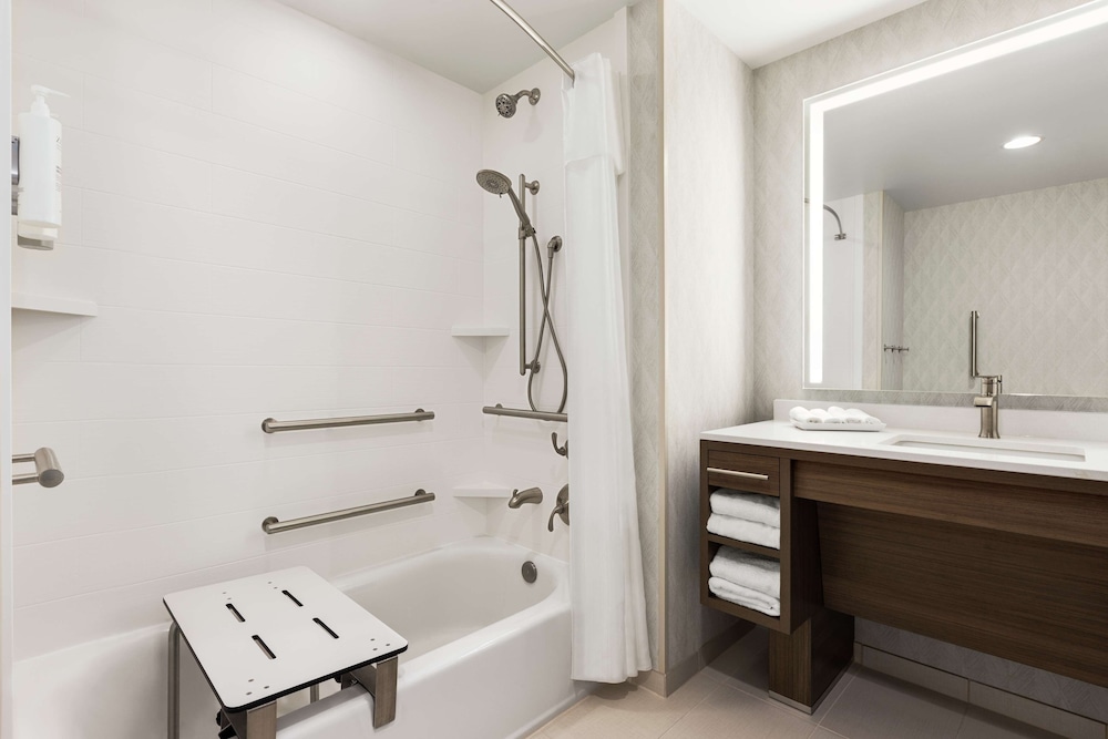 Home2 Suites by Hilton Leesburg - photo 20