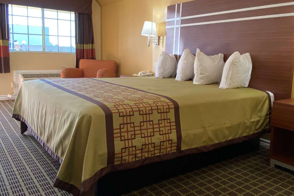 Americas Best Value Inn Azusa Pasadena - photo 16