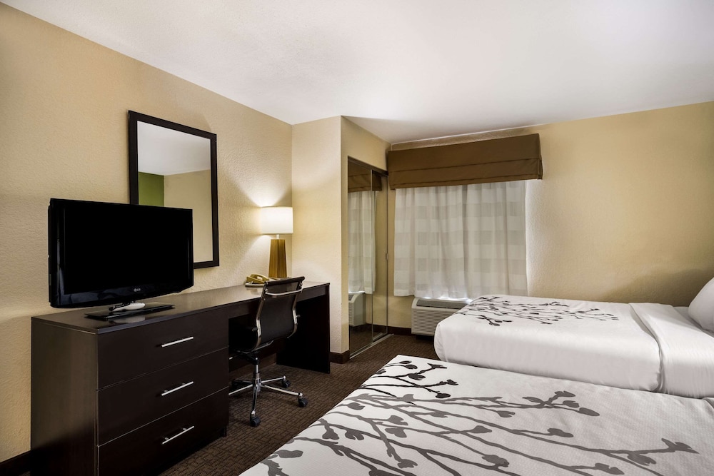 Sleep Inn & Suites Valdosta Mall Area - photo 29