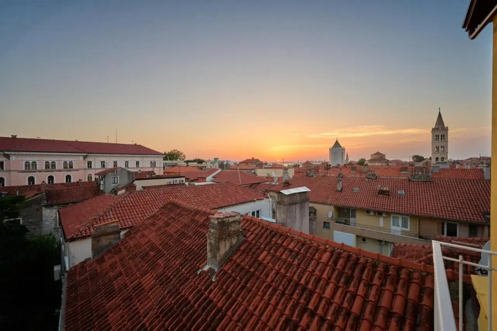 The Central Pearl Apartment Zadar — 4-Star Luxury Hotel in Zadar, Croatia