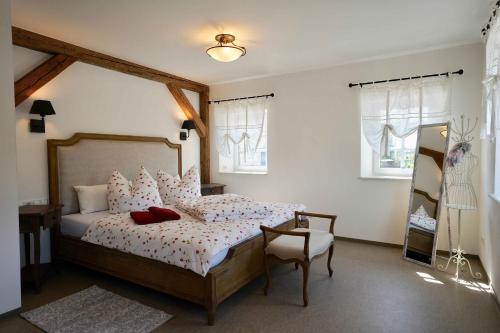 Familien und Apartmenthotel Lerchenberghof in Eibau, Germany