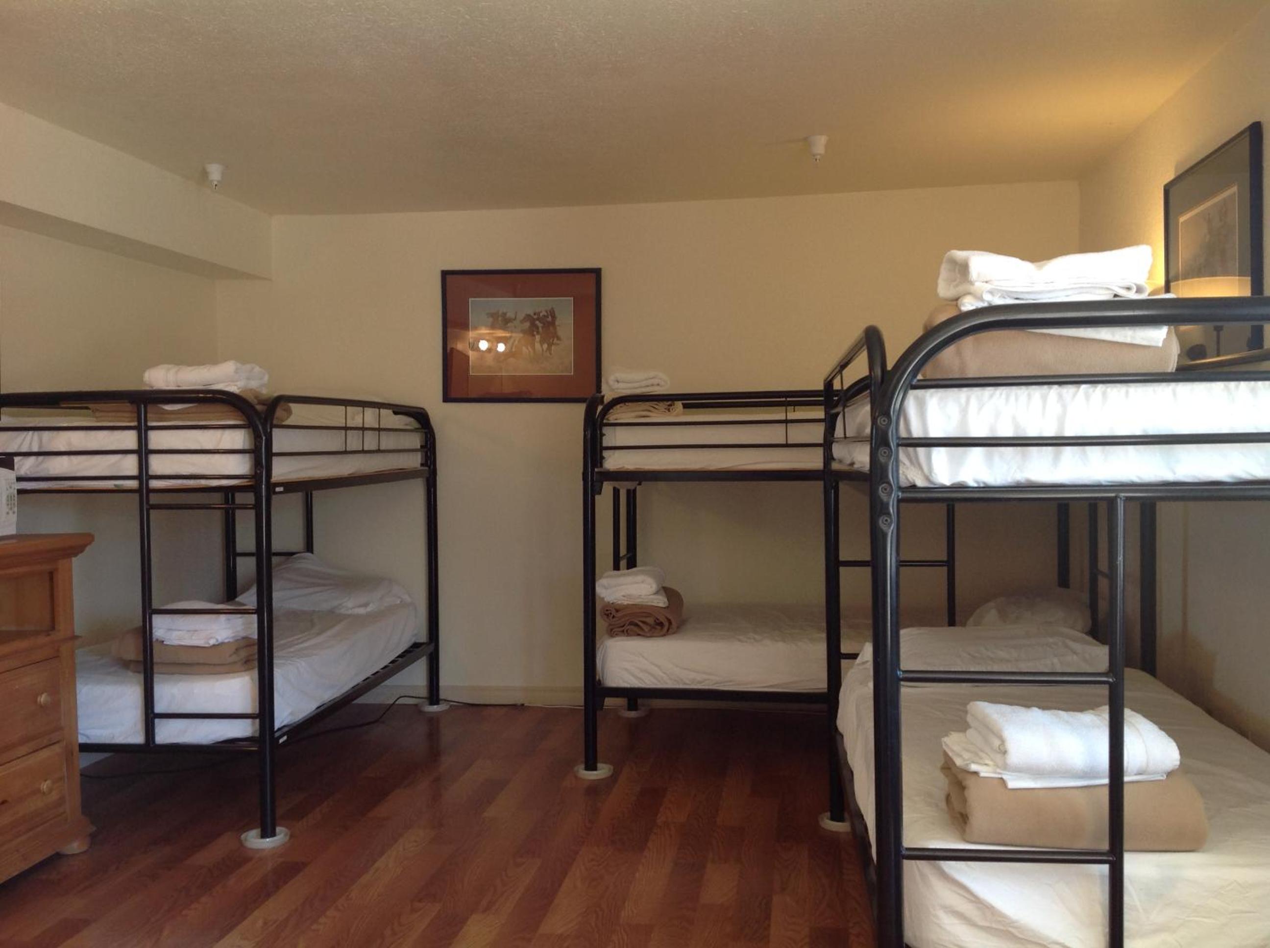 Whitney Portal Hostel And Hotel - photo 15