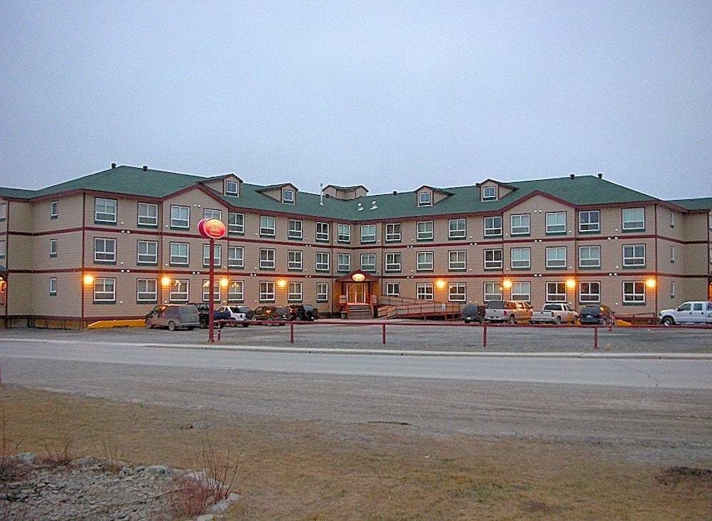 Inuvik Capital Suites — Inuvik