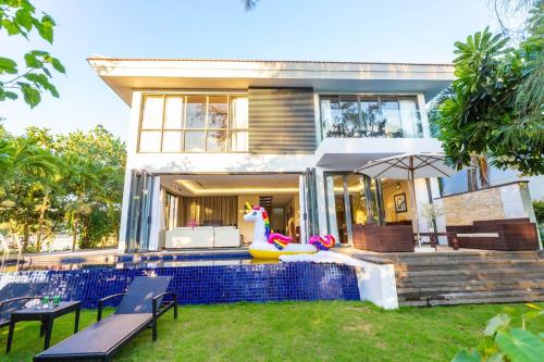 The Ocean Villa Đà Nẵng — 4-Star Luxury Hotel in Da Nang, Vietnam